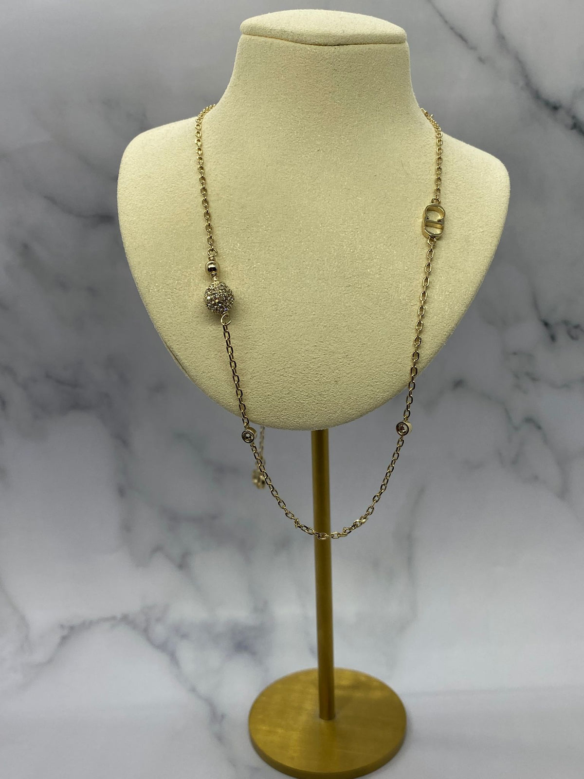 CHRISTIAN DIOR CD Light Gold Tone Chain Necklace - Pre owned
