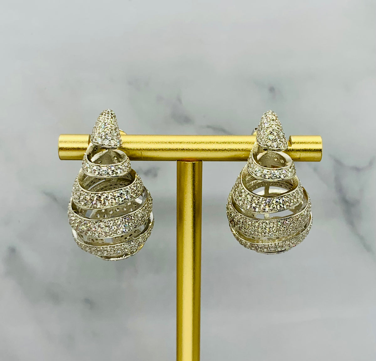 Auth BOTTEGA VENETA Silver Rhinestone Drop Earrings - Pre owned
