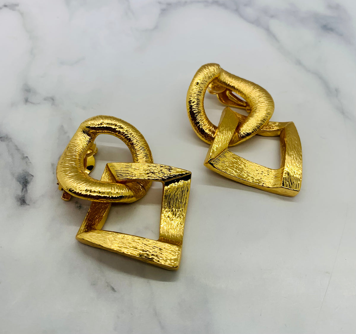 YSL YVES SAINT LAURENT Pendant Earrings - Pre owned