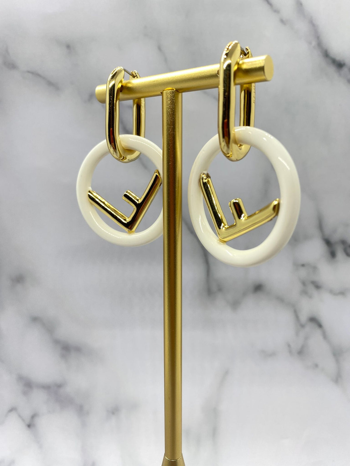 FENDI F White & Gold Hoop Earrings - Pre owned