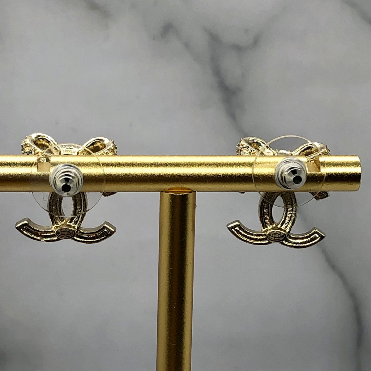 CHANEL CC Rhinestone Bow Earrings - Pre owned