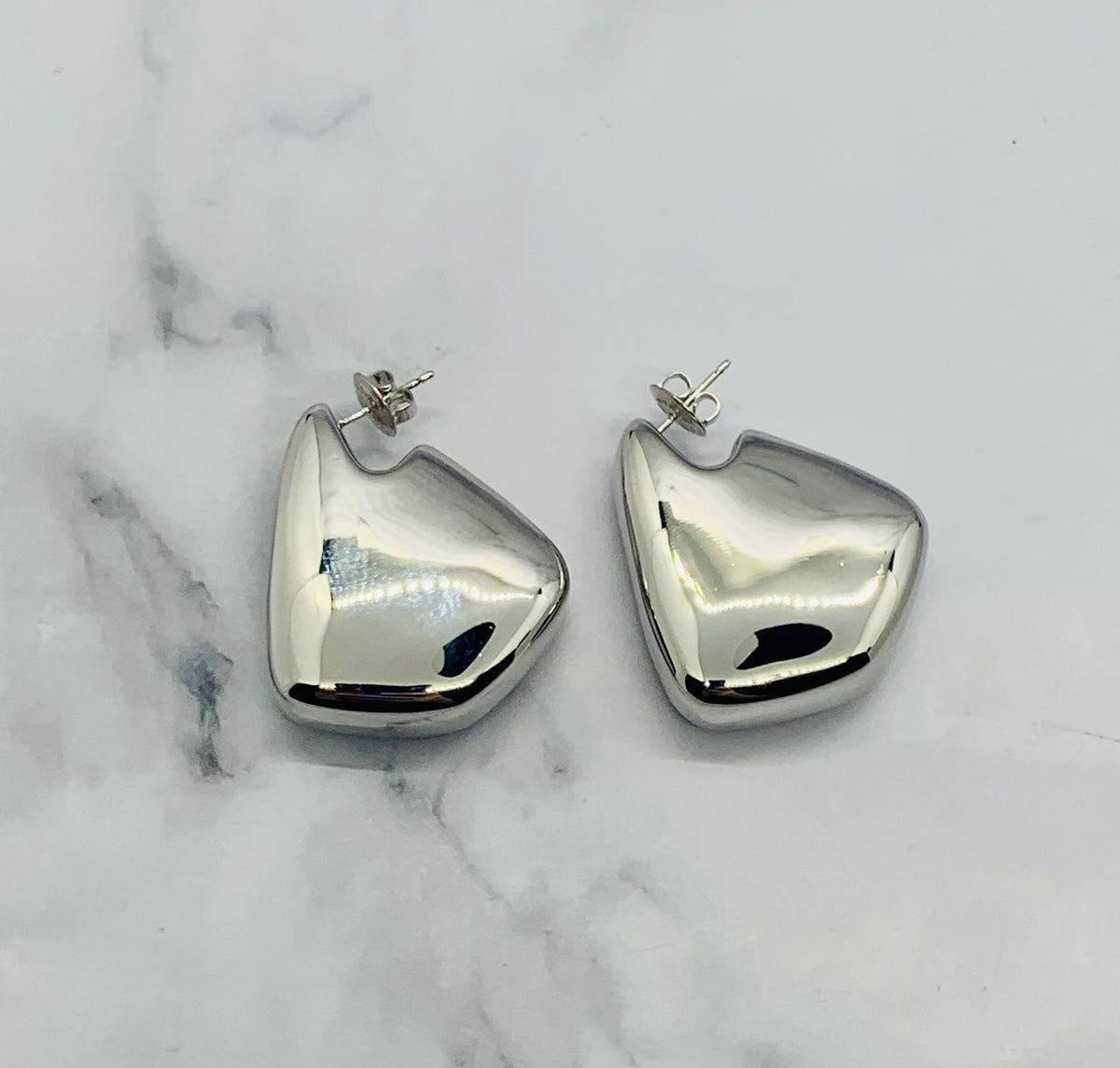 BOTTEGA VENETA Silver Tone Pendant Earrings - Pre owned