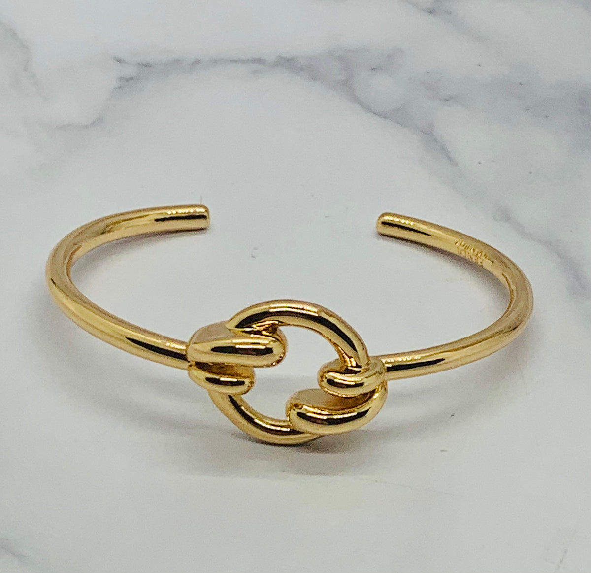 FENDI Filo Gold Tone Cuff Bracelet - Pre owned