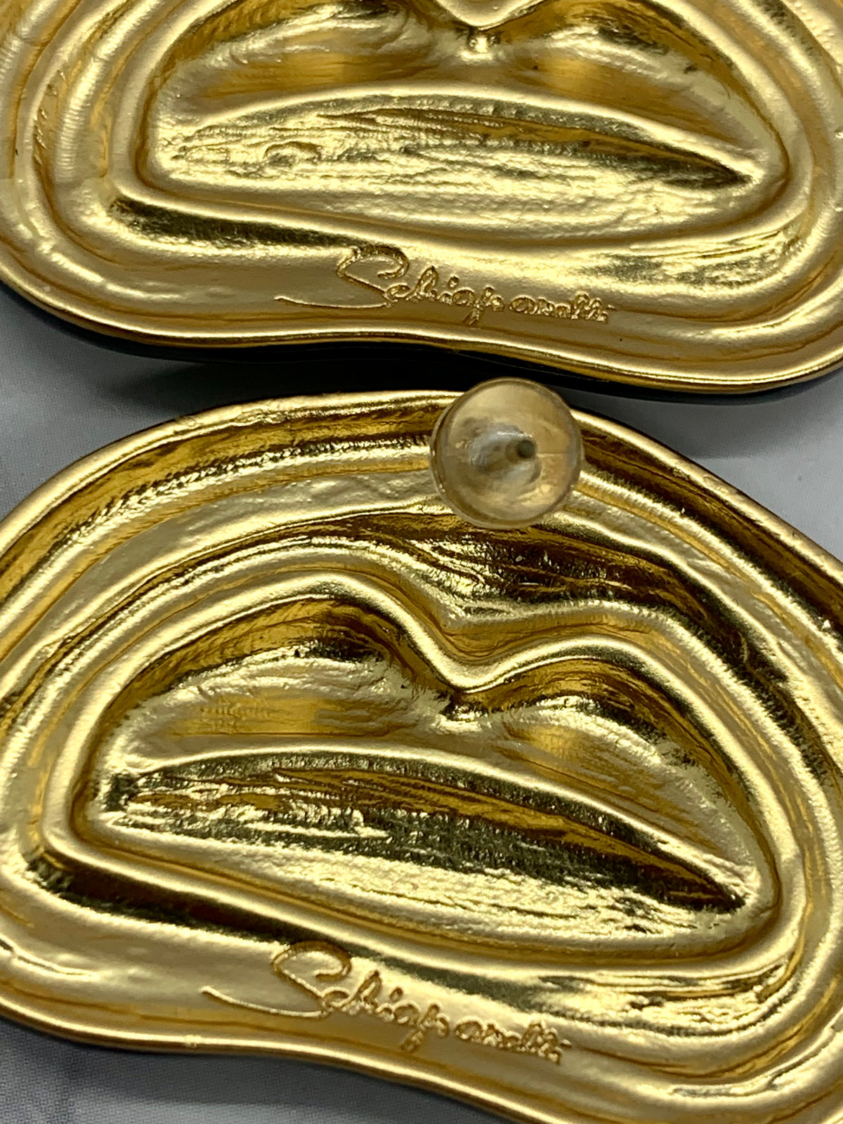 SCHIAPARELLI Statement Lips Earrings - Pre owned