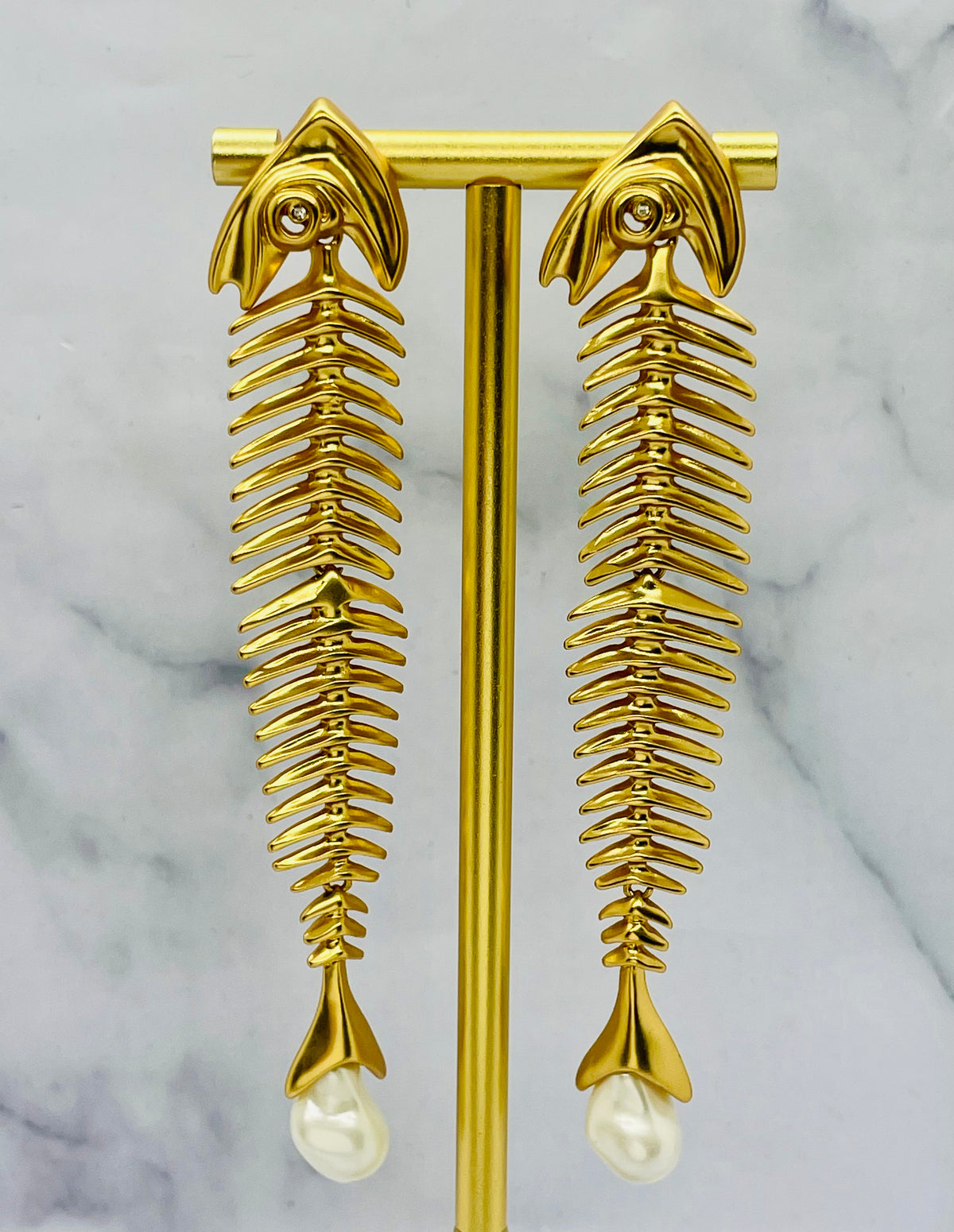 SCHIAPARELLI Fish Spine Pearl Pendant Earrings - Pre owned