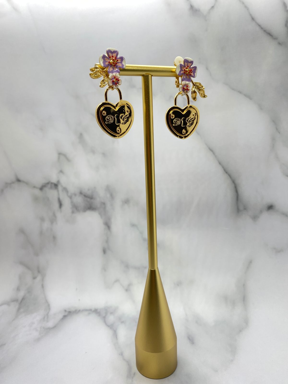 DOLCE & GABBANA Gold Tone Pendant Pearl Runway Earrings - Pre owned
