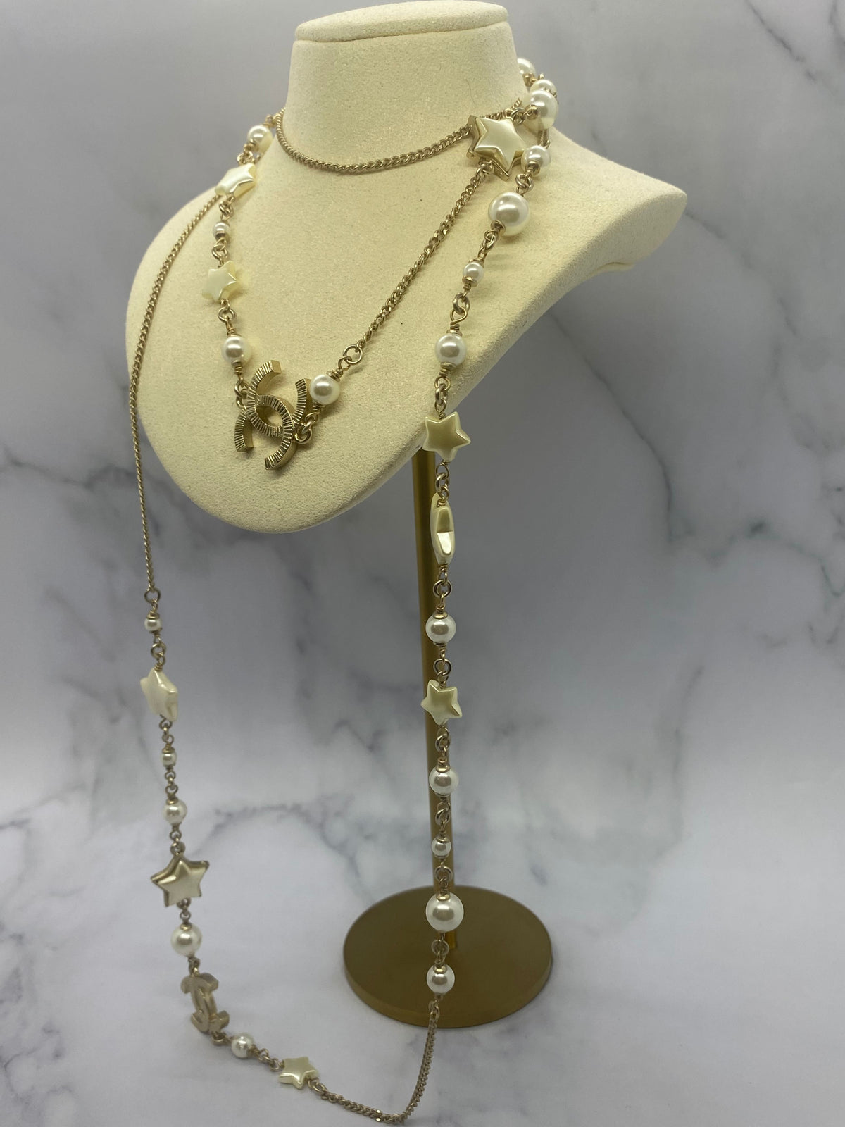 CHANEL CC 2018 RARE Star Statement Necklace - Pre owned