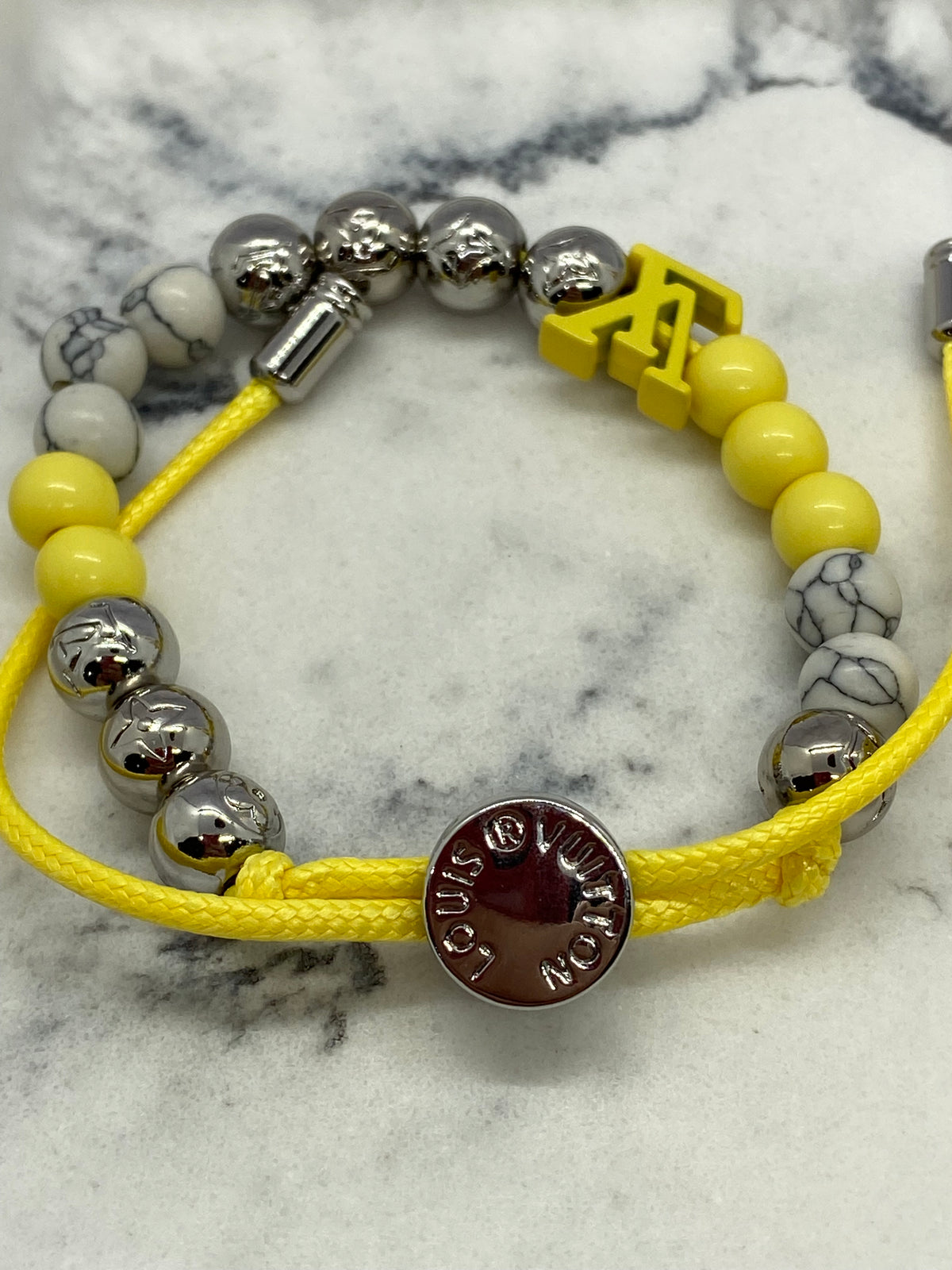 LOUIS VUITTON LV Yellow Stones Bracelet - Pre owned