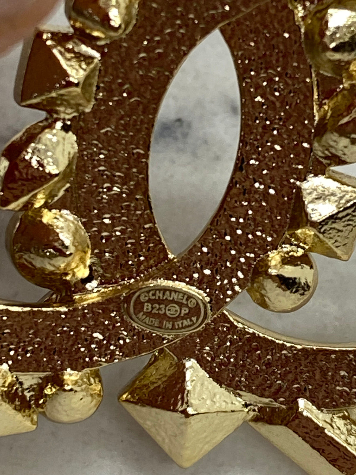 CHANEL CC Gold Tone Rhinestone Brooch Pin - USED