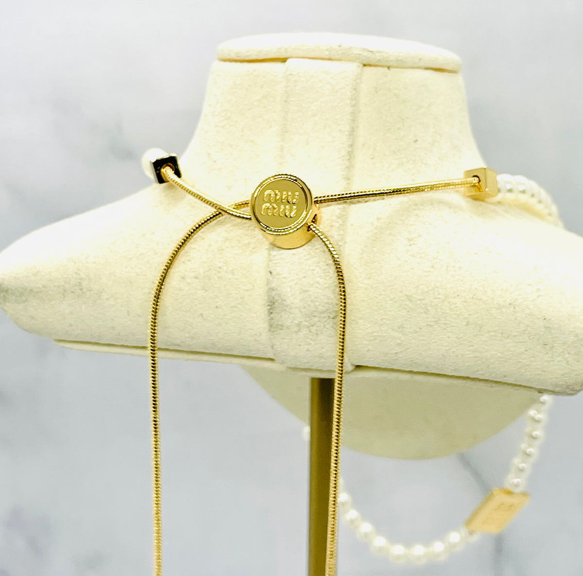 MIU MIU Pearl Monogram Adjustable Necklace - Pre owned