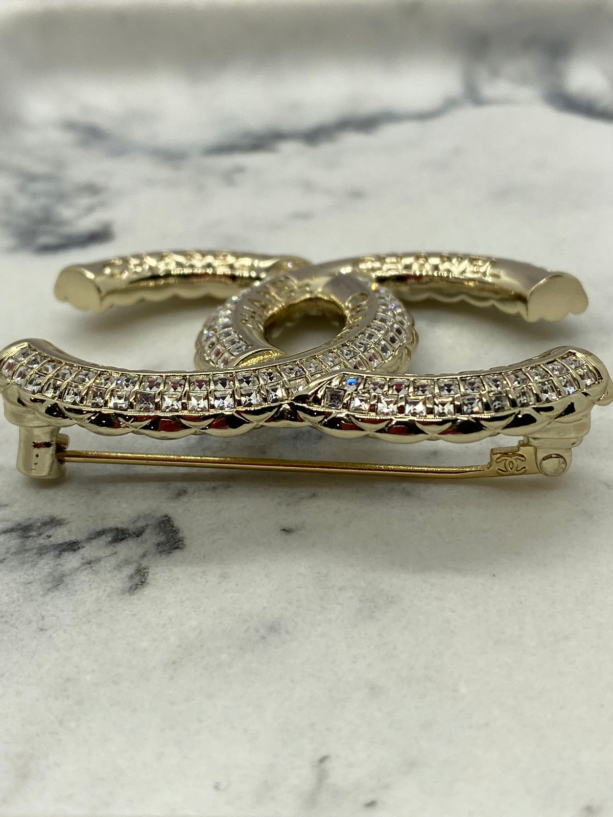 CHANEL CC Silver Tone Rhinestone Brooch Pin - Pre owned