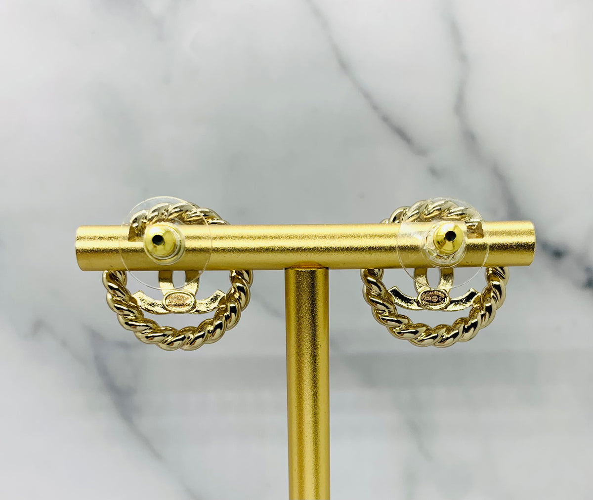 CHANEL CC Circle Earrings - Pre owned