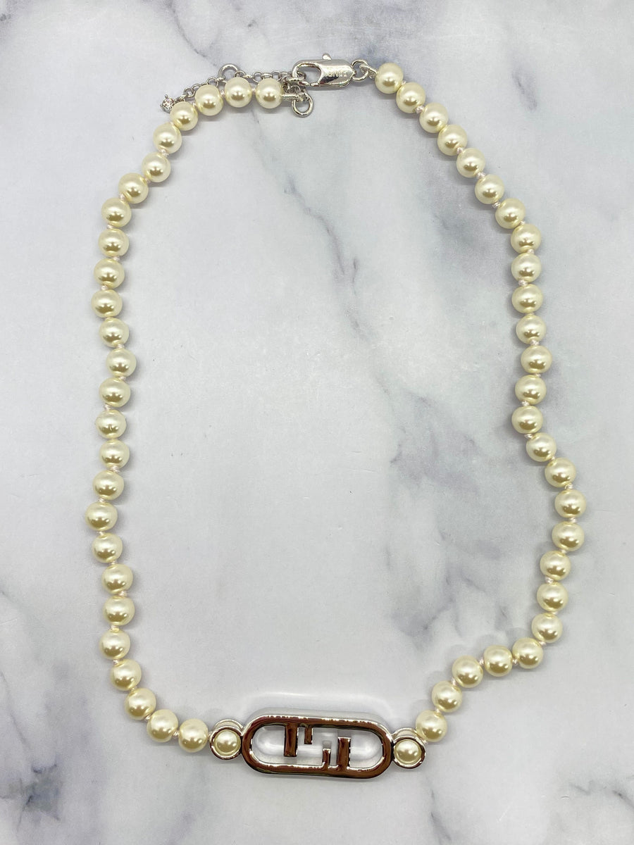 FENDI FF Faux Pearl Monogram Necklace - Pre owned