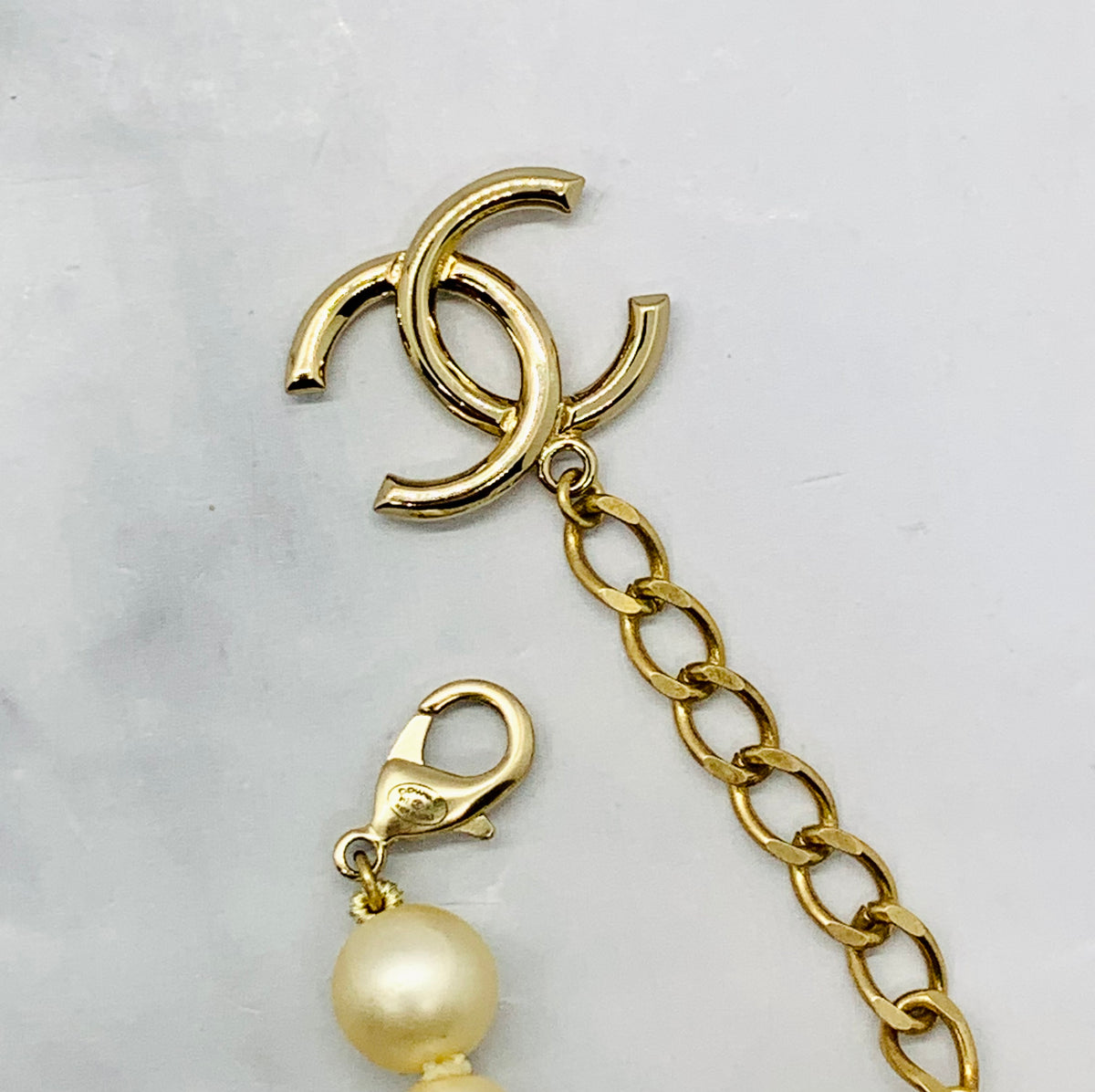 CHANEL CC Pearl Bracelet - USED