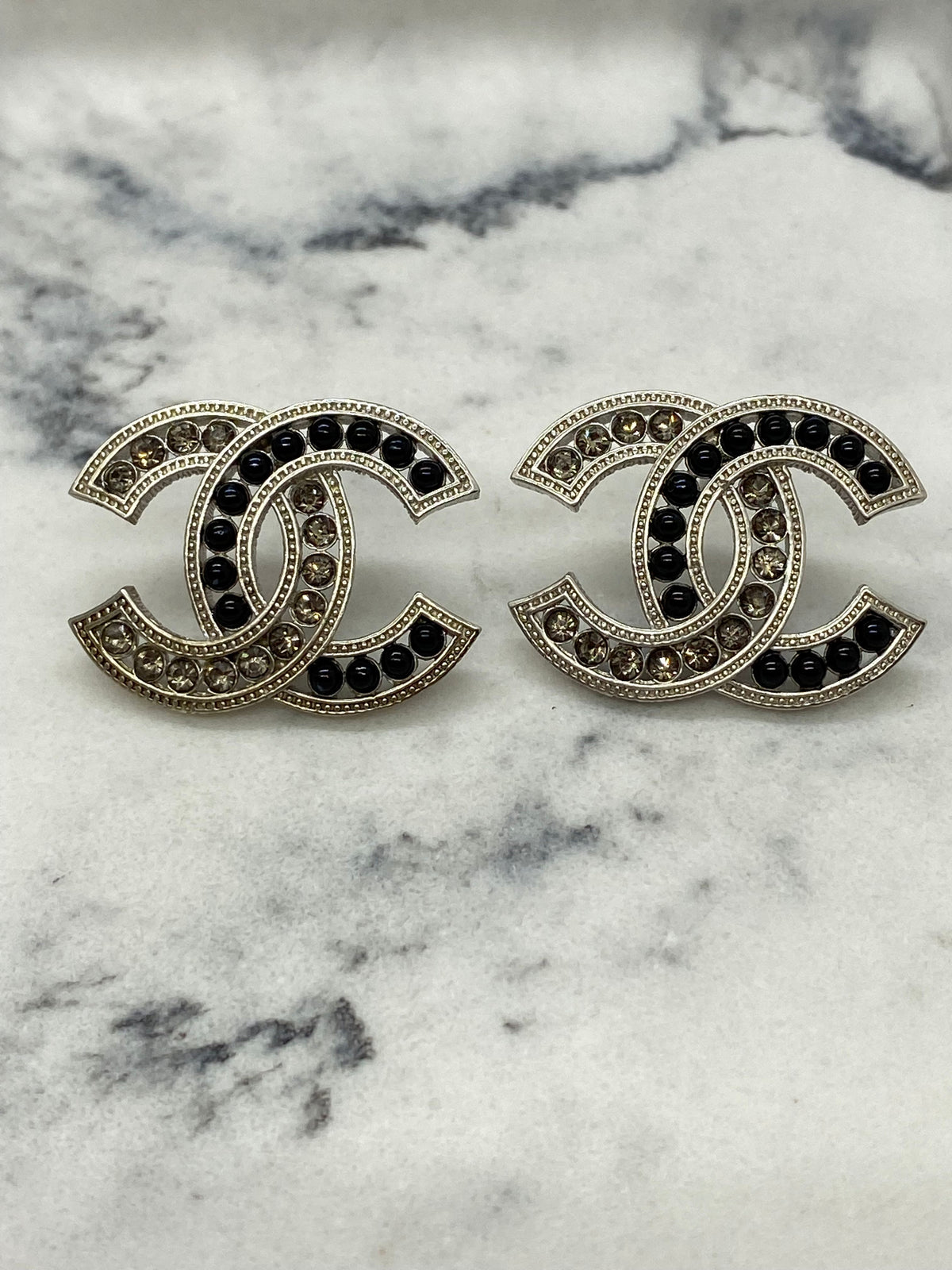 CHANEL Silver Tone Rhinestone Earrings - USED