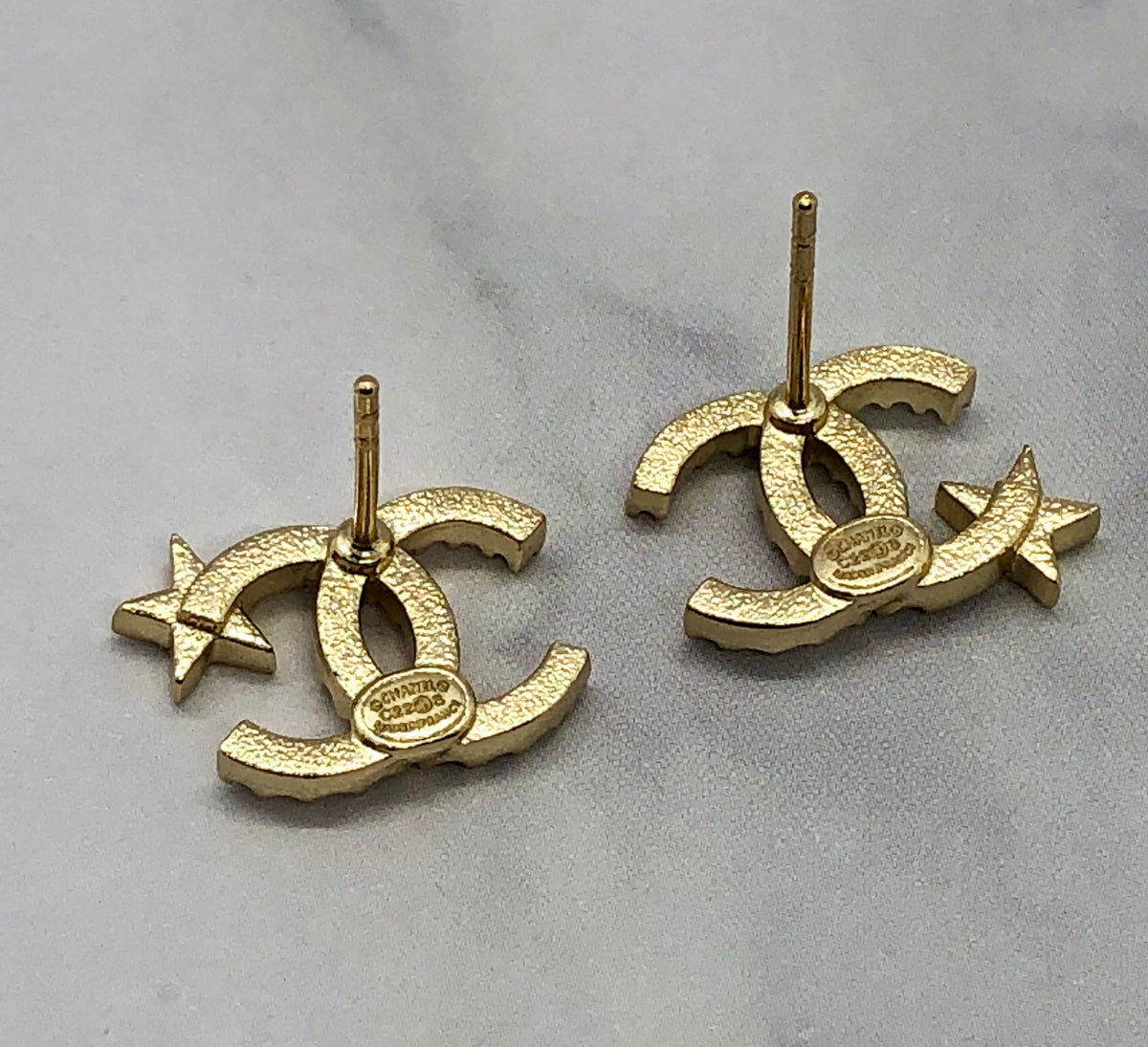 CHANEL CC Rhinestone Star Earrings - USED