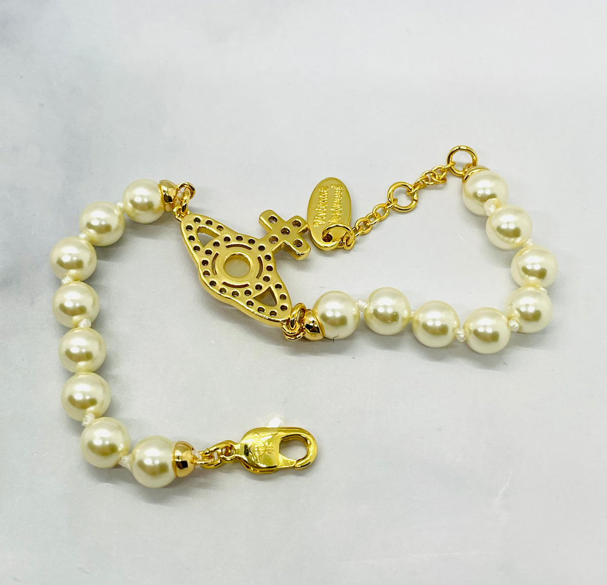 VIVIENNE WESTWOOD Orb Pearl Bracelet - Pre owned