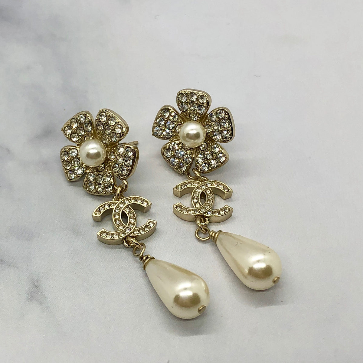 CHANEL CC Rhinestone Floral Pendant Earrings - USED