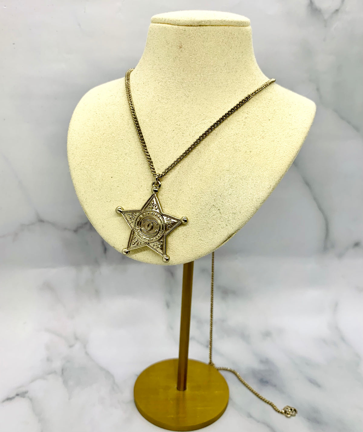 CHANEL CC 2014 Western Star Necklace - Pre owned