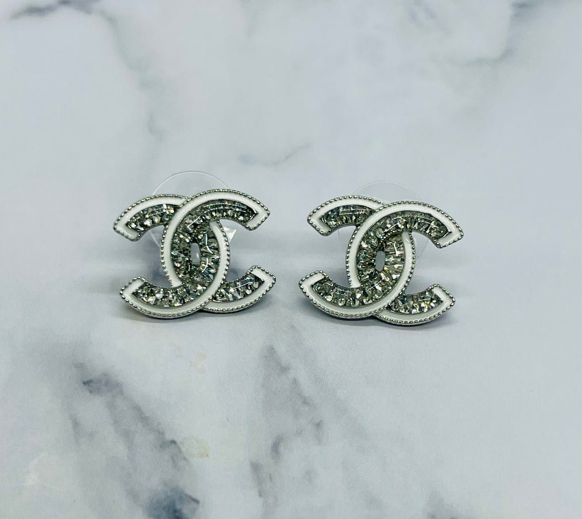 CHANEL CC White Trim Rhinestone Earrings - Pre owned