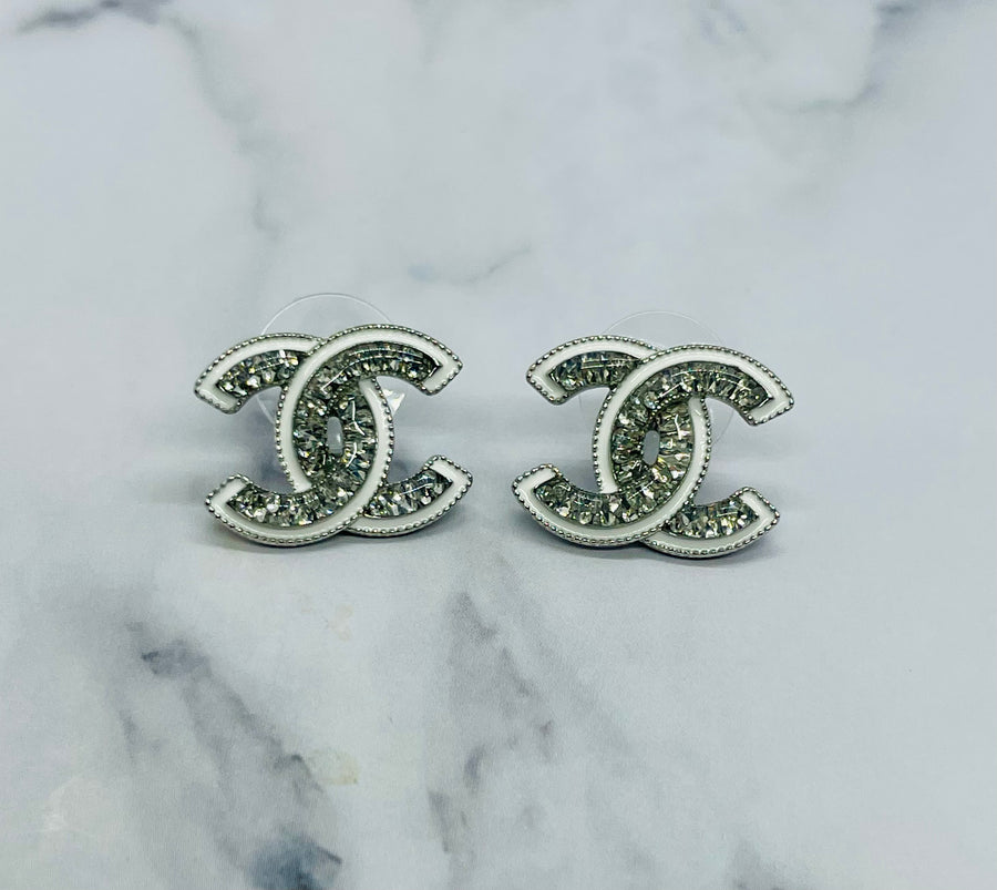CHANEL CC White Trim Rhinestone Earrings - Pre owned