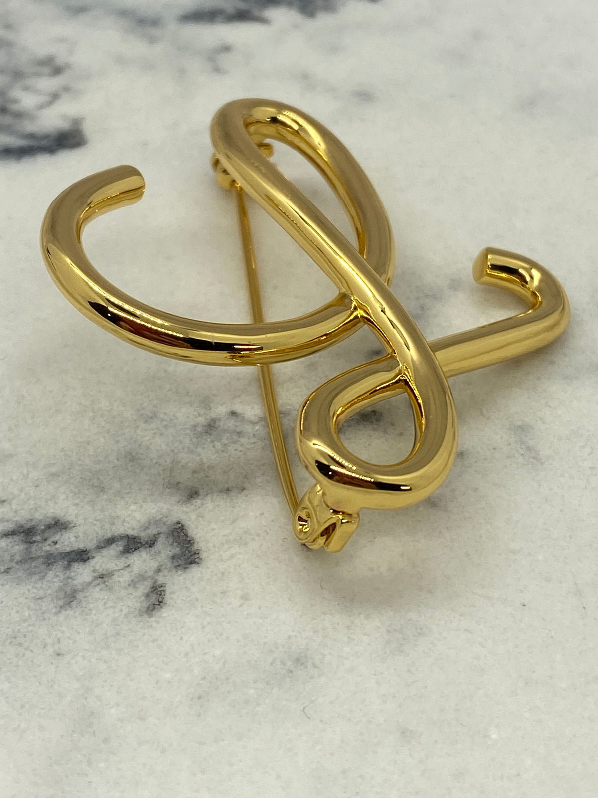LOEWE L Gold Tone Brooch Pin - Pre owned