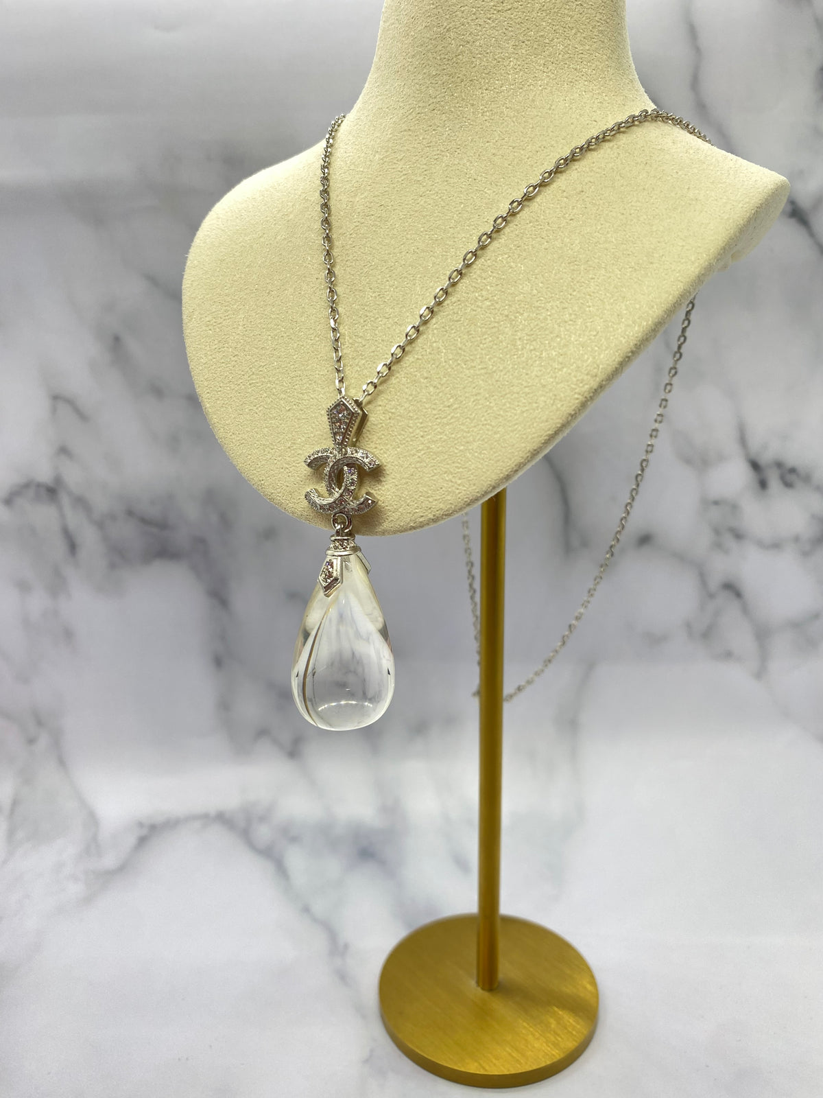CHANEL CC 2018 Acrylic Charm Necklace - Pre owned