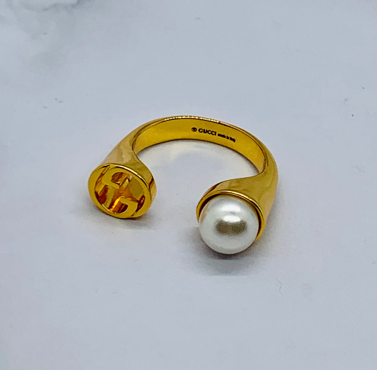 GUCCI GG Pearl Ring  sz 7 adjustable - Pre owned