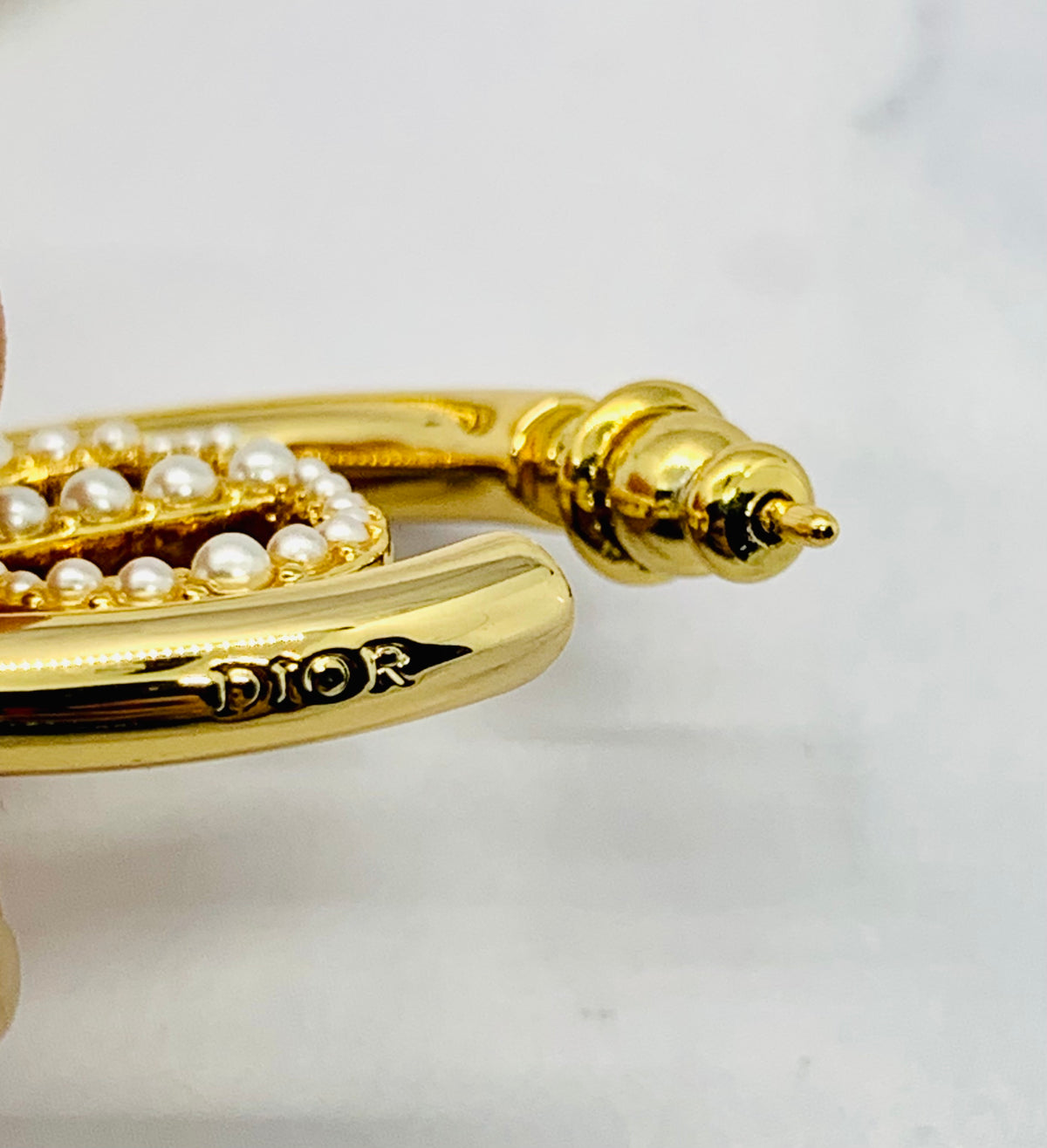 CHRISTIAN DIOR CD Pearl Hoop Earrings - Pre owned