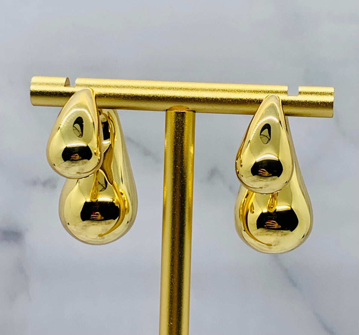 BOTTEGA VENETA Gold Tone Earrings - Pre owned