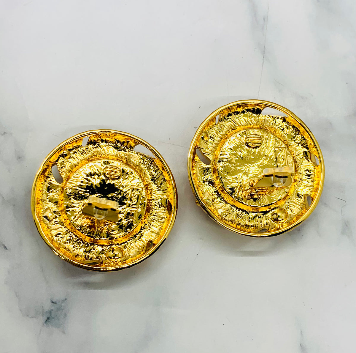 YSL YVES SAINT LAURENT Statement Clip On Earrings - Pre owned
