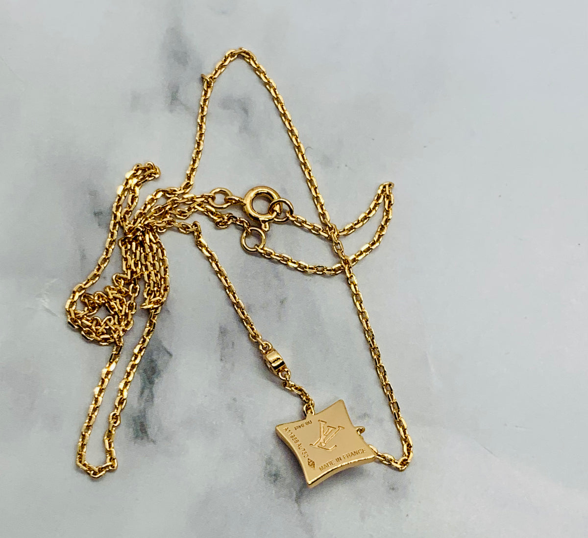 LouisVuitton Blossom Rose Gold Necklace - Pre owned