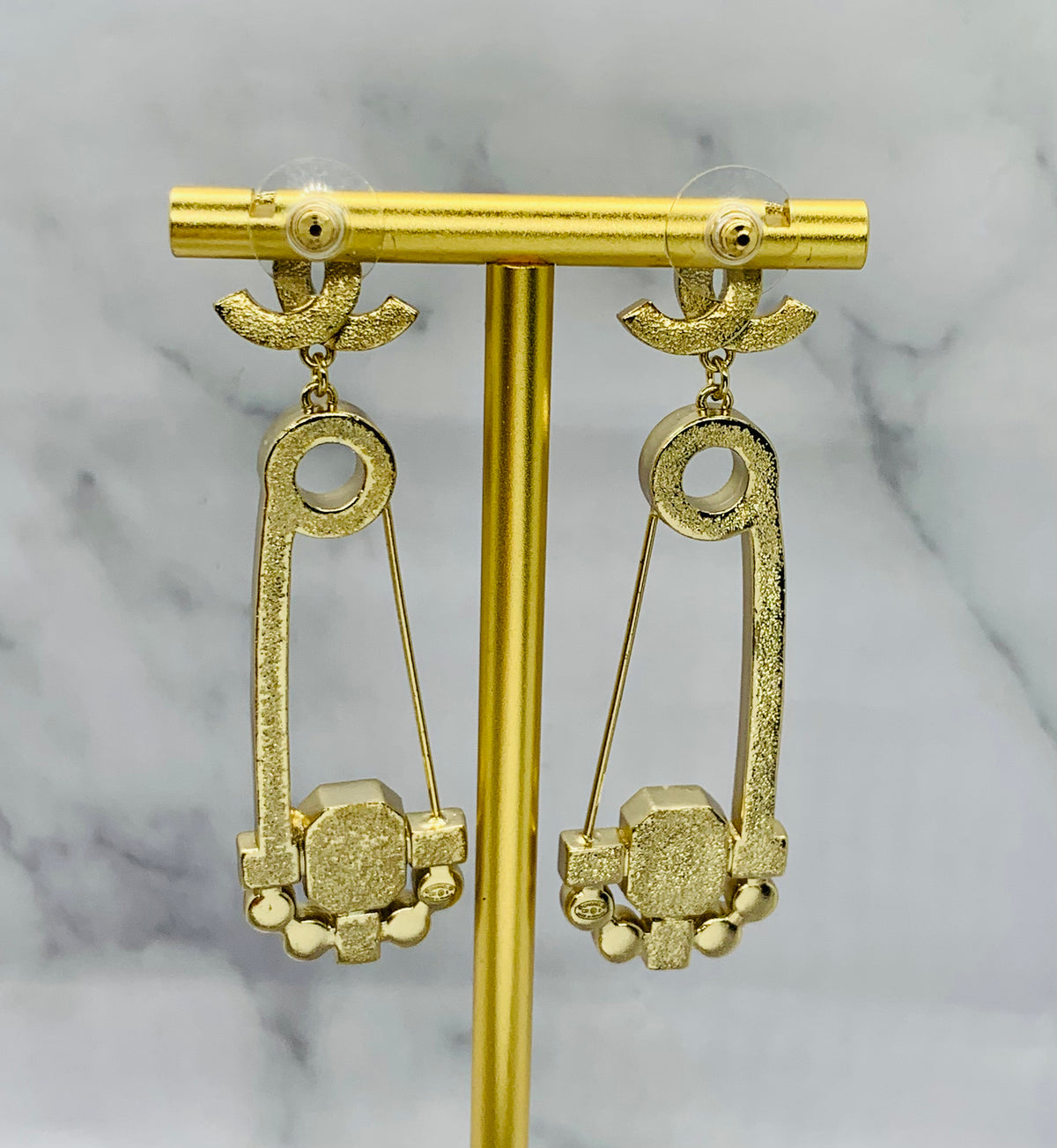 CHANEL CC Rhinestone Safety Pin Earrings - Pre owned