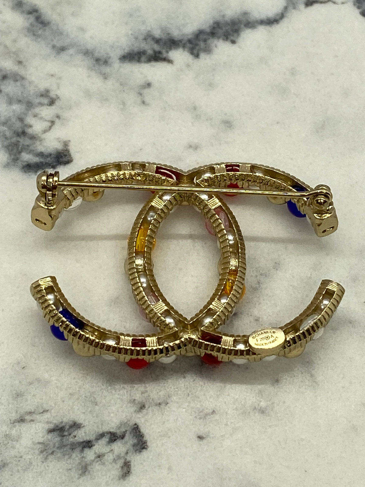 CHANEL CC Multicolor Brooch Pin - Pre owned