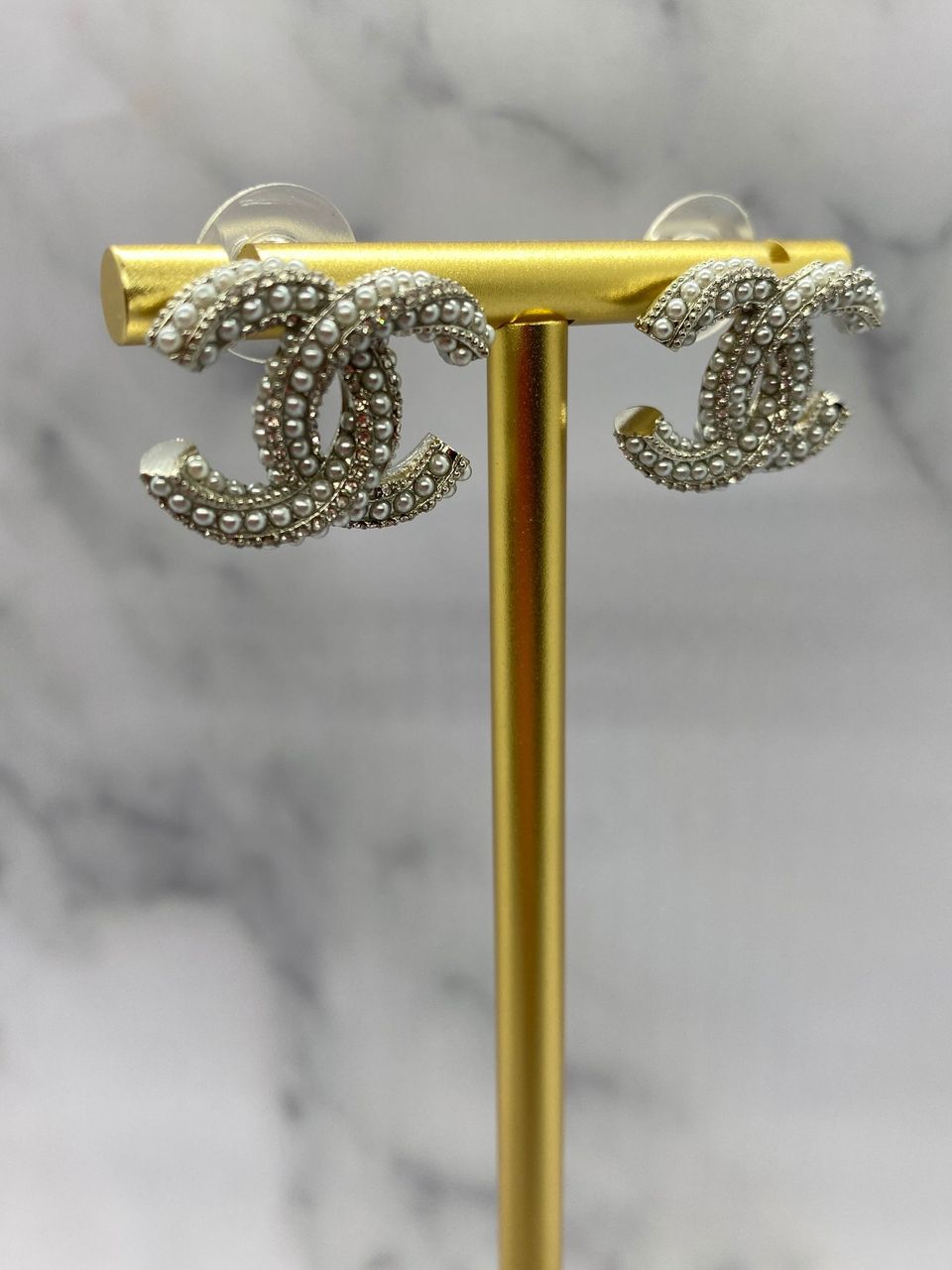 CHANEL CC Silver Tone Pearl Trim Earrings - Pre owned