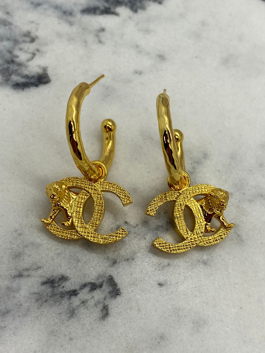 CHANEL CC Gold Tone Lion Earrings - Pre owned