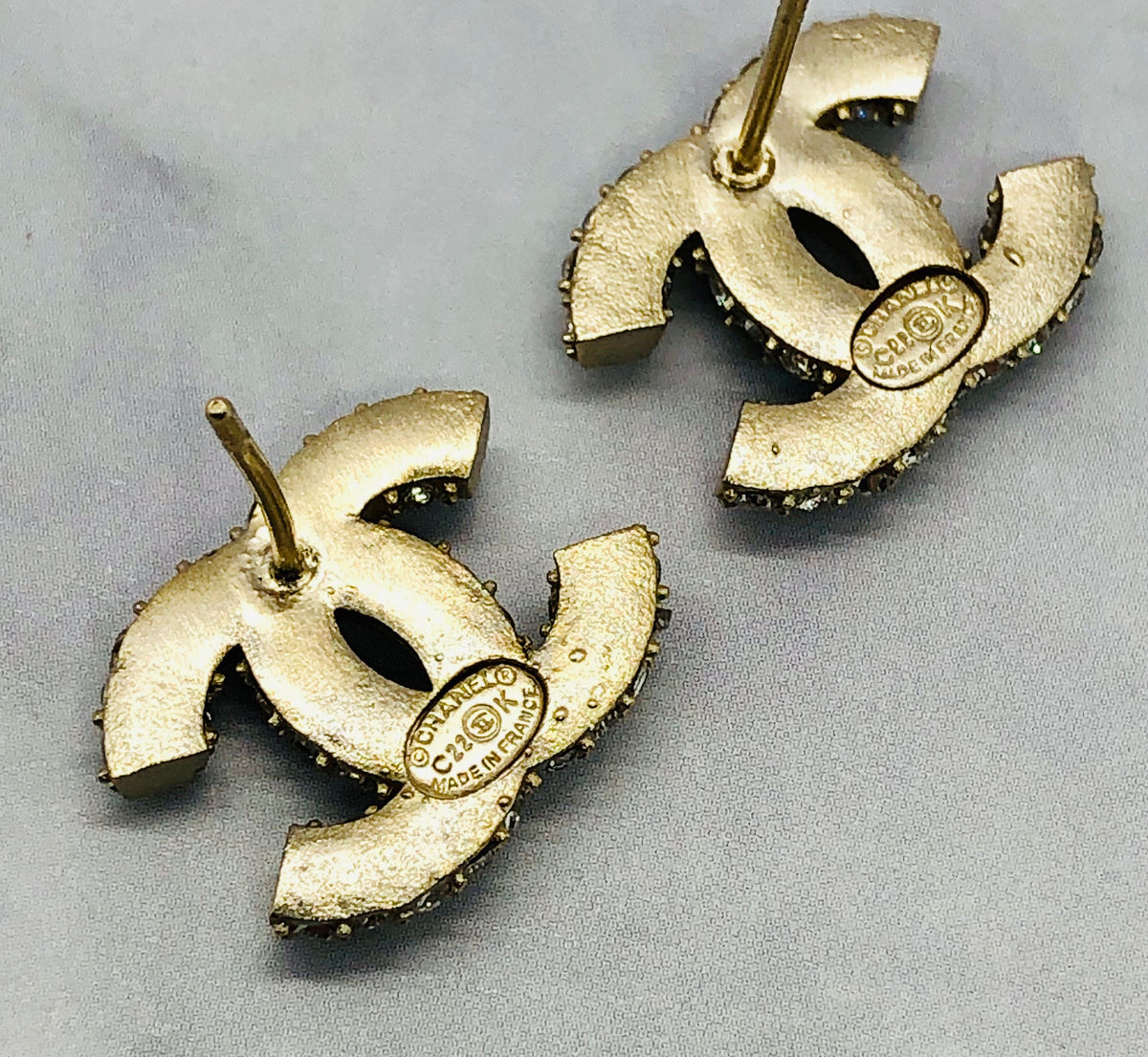CHANEL CC Gold Tone Rhinestone Stud Earrings - Pre owned
