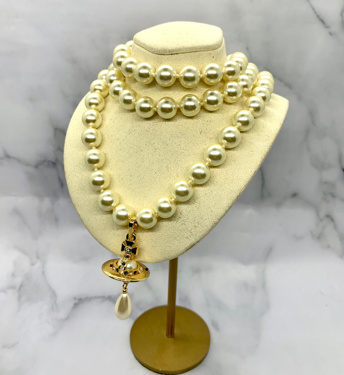 VIVIENNE WESTWOOD Pearl Statement Necklace - Pre owned