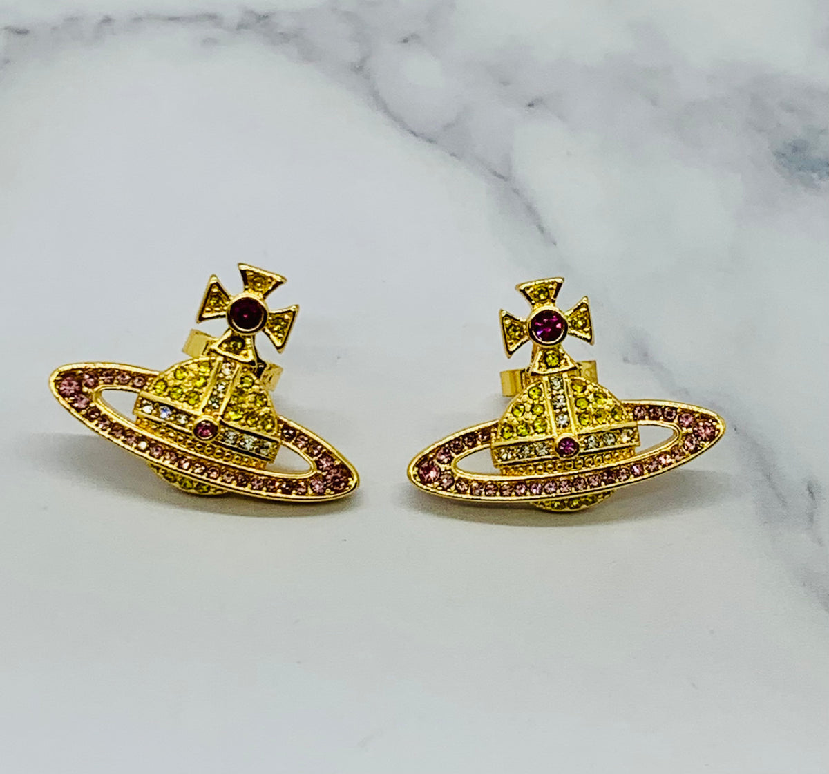 VIVIENNE WESTWOOD Orb Rhinestone Earrings - Pre owned