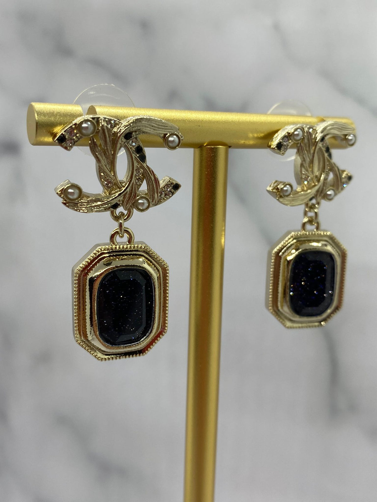 CHANEL CC Black Enamel Pendant Earrings - Pre owned