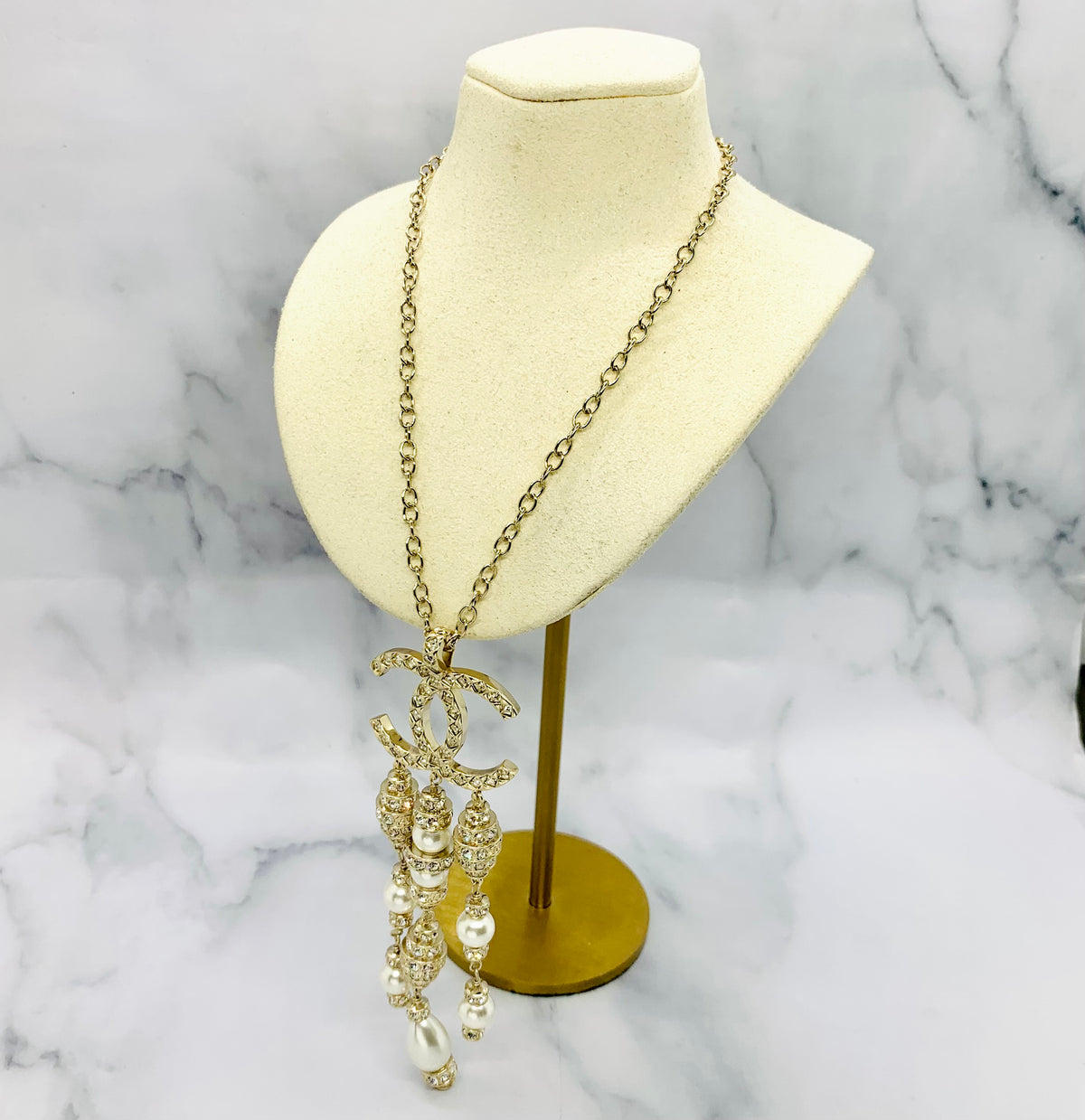 CHANEL CC Statement Pendant Necklace - Pre owned
