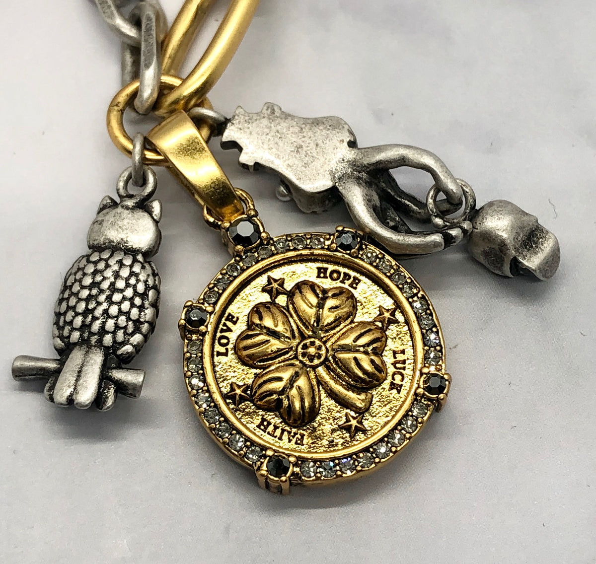 ALEXANDER MCQUEEN Charm Necklace - Pre owned