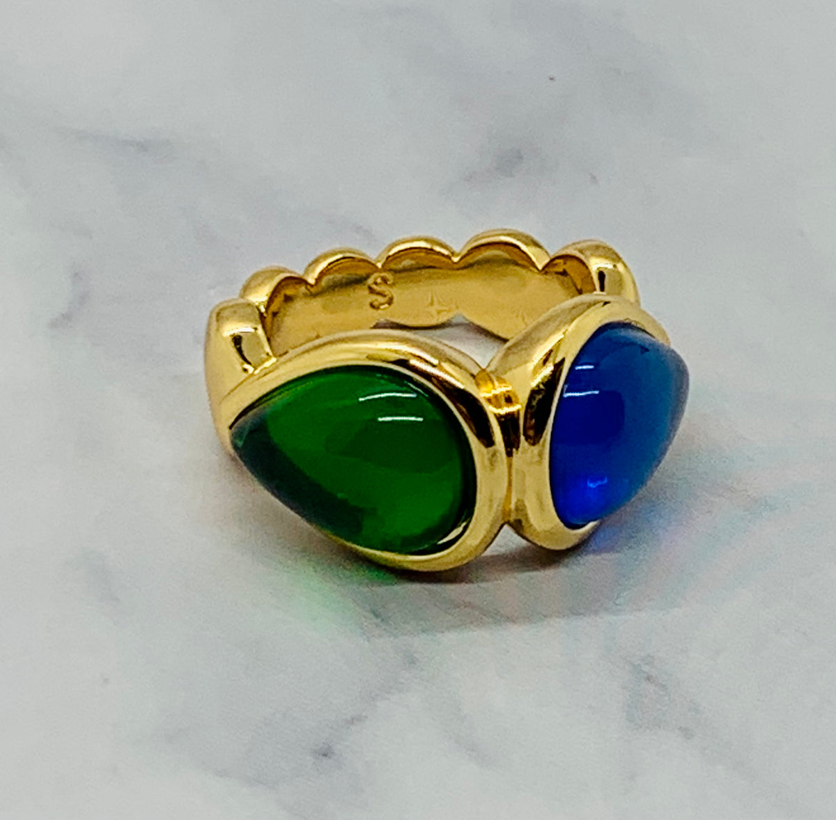 YSL YVES SAINT LAURENT Vintage Stone ring Sz 7 - Pre ownedDESCRIPTION  Measureme