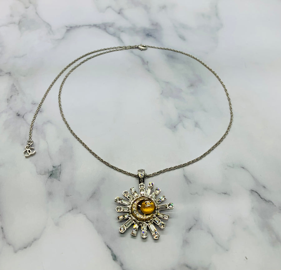 CHANEL CC Starburst Pendant Necklace - Pre owned
