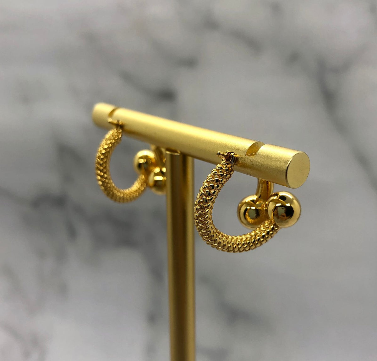 xBOTTEGA VENETA Gold Tone Hoop Earrings - Pre owned