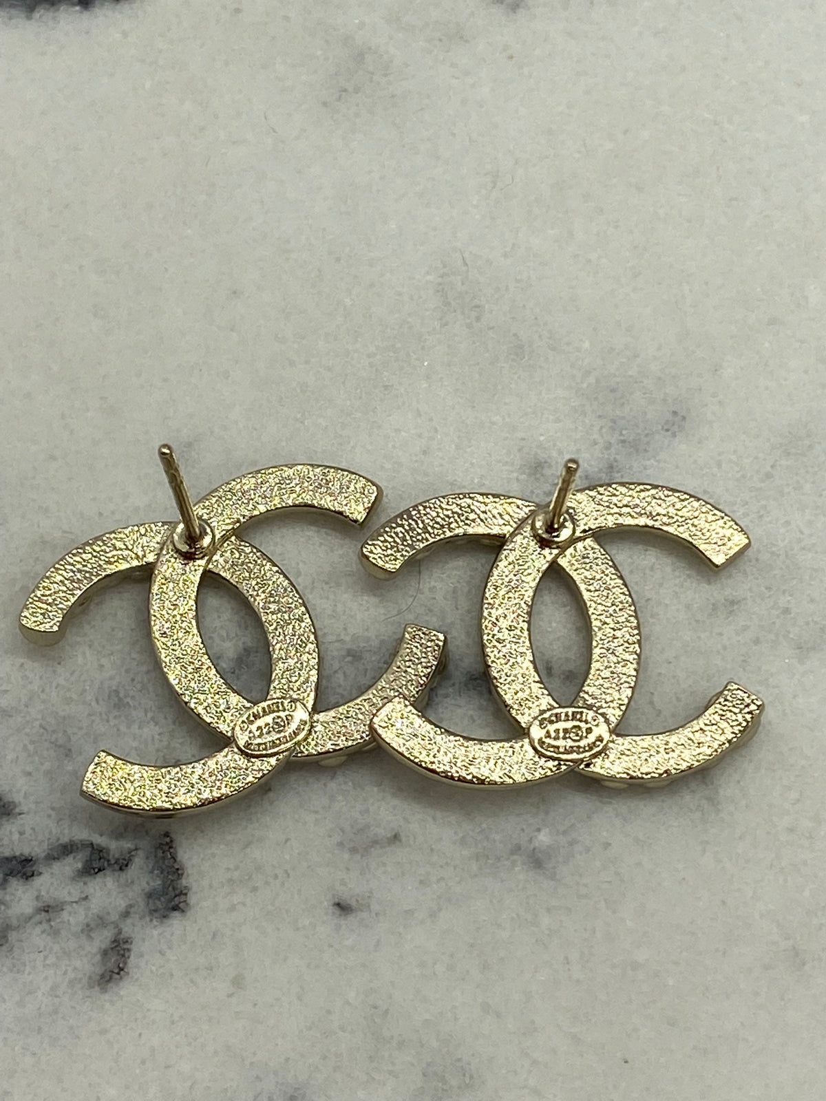 CHANEL CC Light Gold Rhinestone Small Earrings - USED