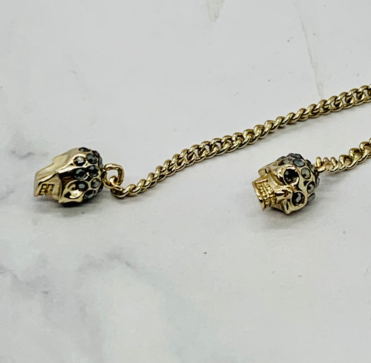 ALEXANDER MCQUEEN Skull Pendant Necklace - Pre owned