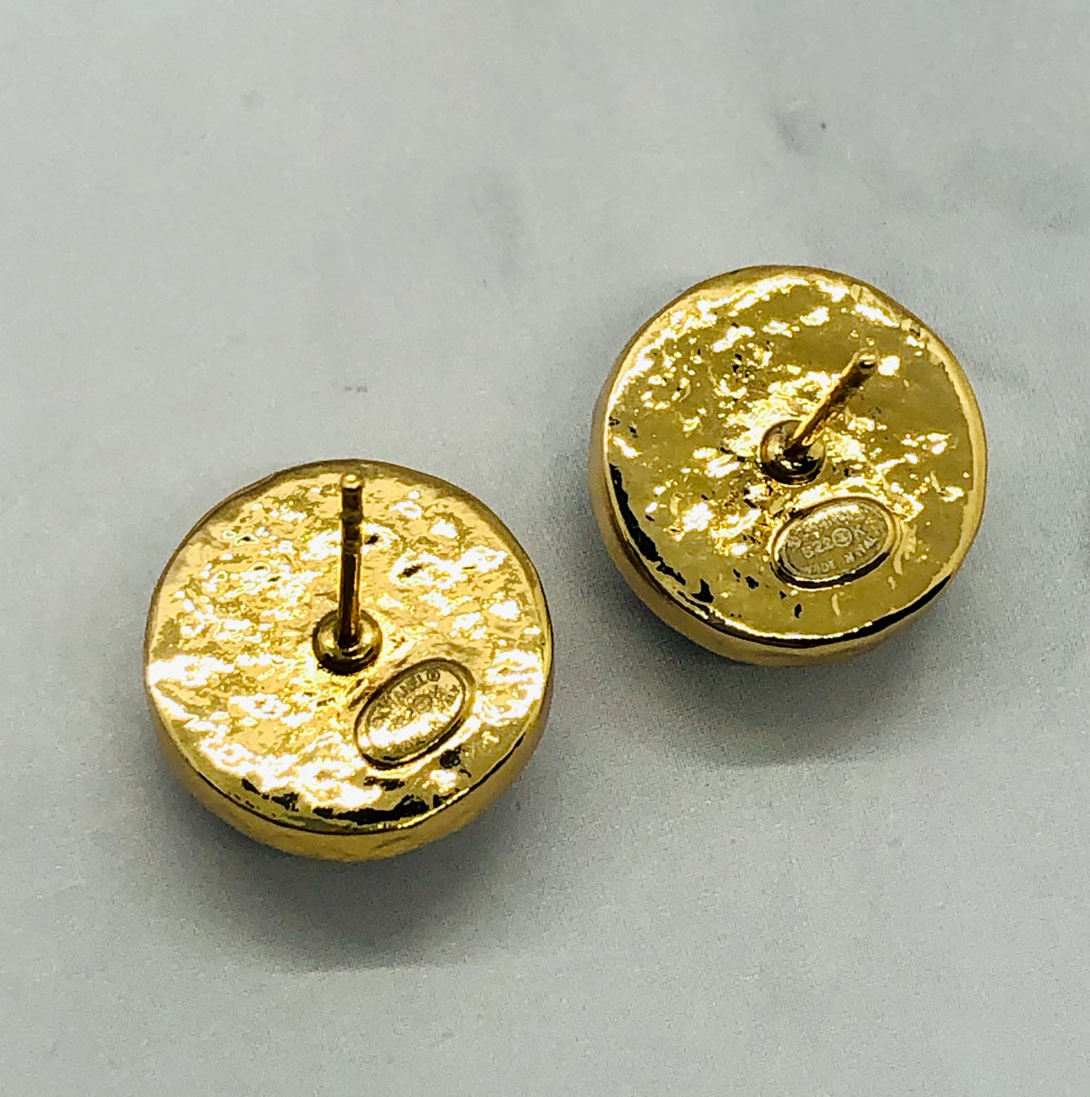 CHANEL CC Purple Button Earrings - Pre owned