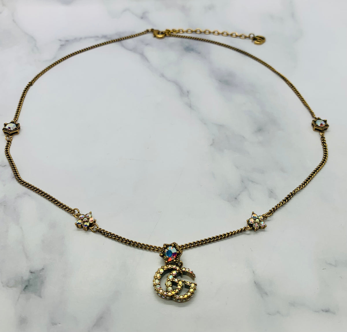 GUCCI Brass Tone Rhinestone Pendant Necklace - Pre owned