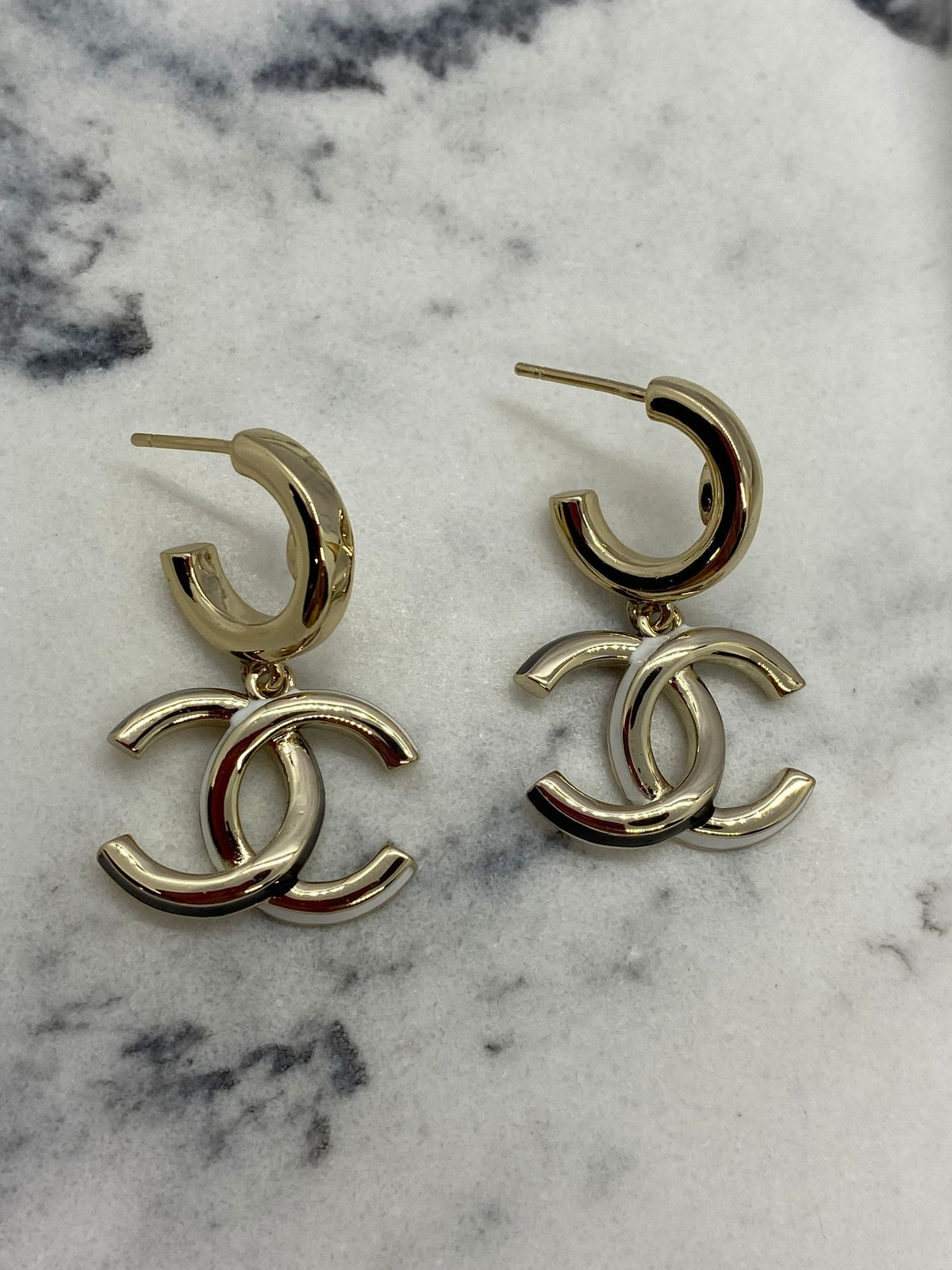 CHANEL CC Monogram Pendant Earrings - Pre owned